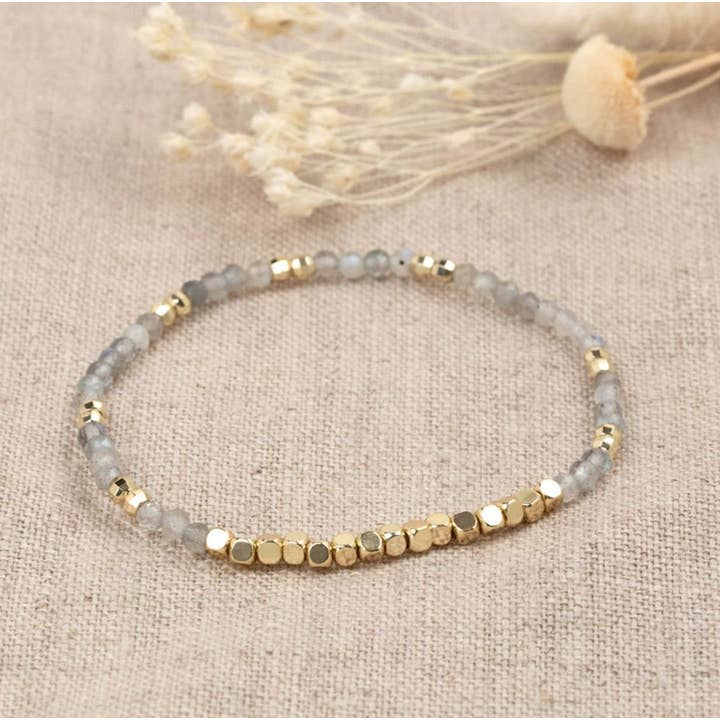 Glee Gracey Bracelet - Labradorite