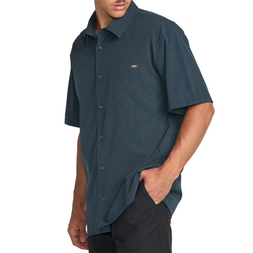 Billabong Billabong Men's Surftrek Perf Short Sleeve Button-Up Shirt - Navy Navy S Mens Button Up Short Sleeve Shirts
