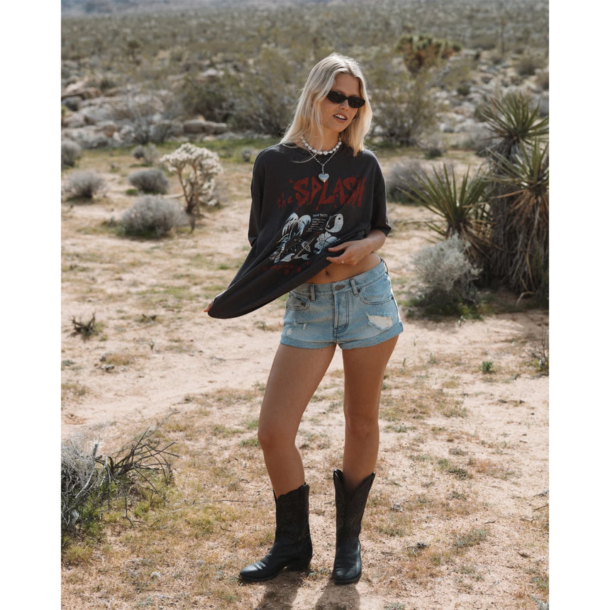 Billabong Billabong Women's Get Low Denim Shorts - Light Wash Destroy Light Wash Destroy 25-OWN Womens Jean Shorts