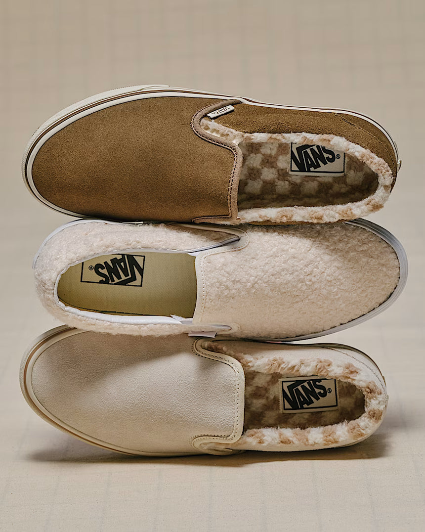 Vans Vans Unisex Classic Slip On - Cozy Hug Sepia Cozy Hug Sepia Mens 4.5/ Womens 6 Unisex Slip On Shoes 6 to 18