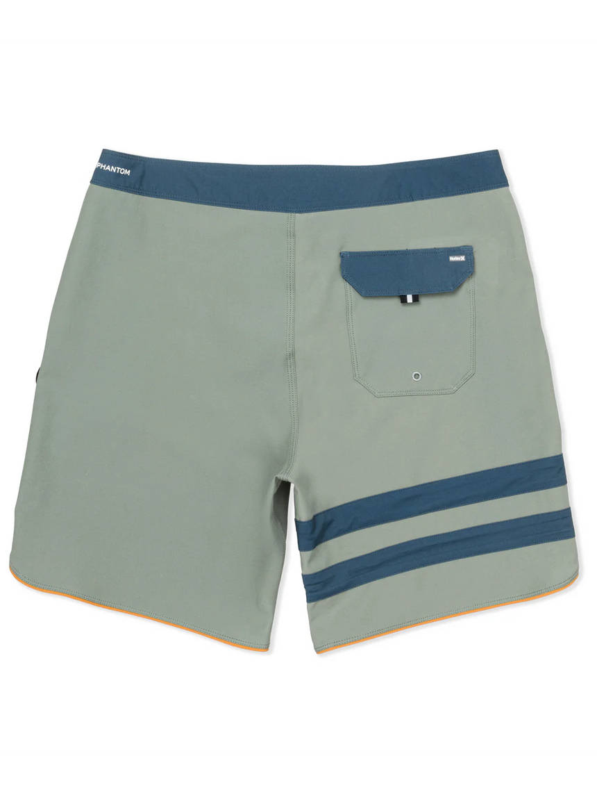 Hurley Hurley Men's Phantom - Eco Block Party Solid 18" Boardshorts Great White 30 Mens Board Shorts