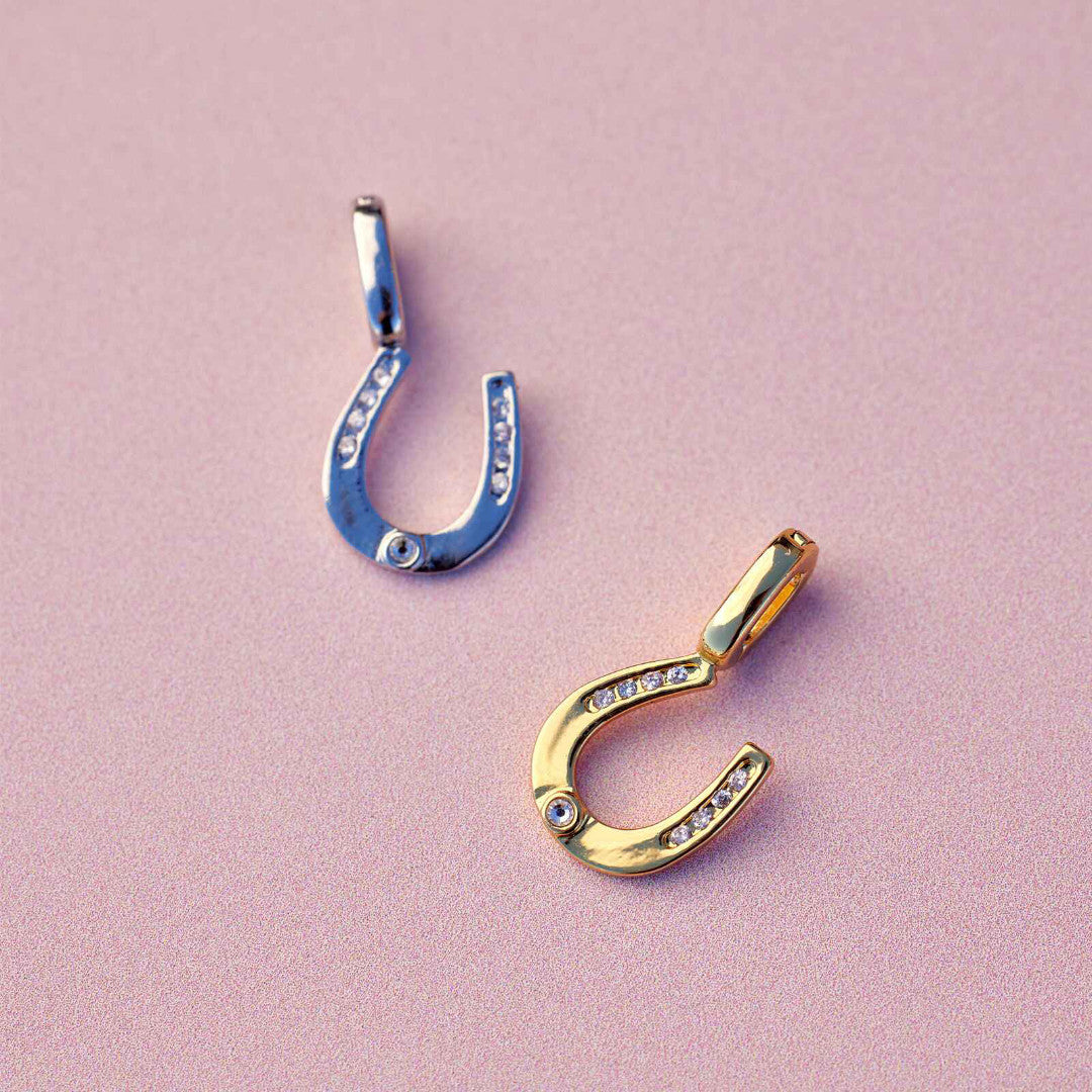 Pura Vida Harper Horseshoe Charm