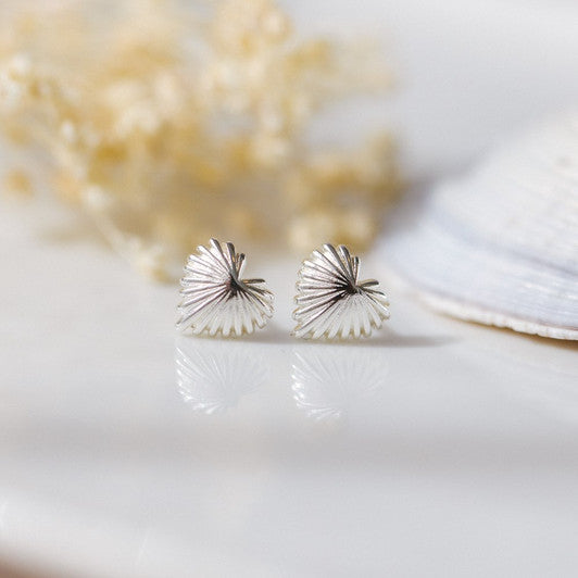 Glee Seashell Heart Studs
