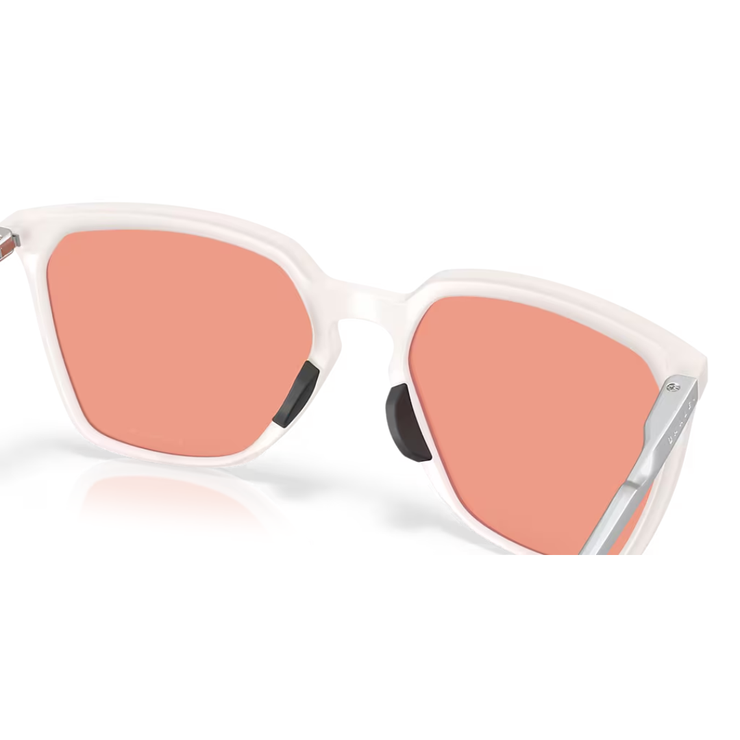 Oakley Oakley Women's Sielo SQ Seek Sunglasses - Matte Trans Mist w/ Prizm Berry Womens Sunglasses Lifestyle