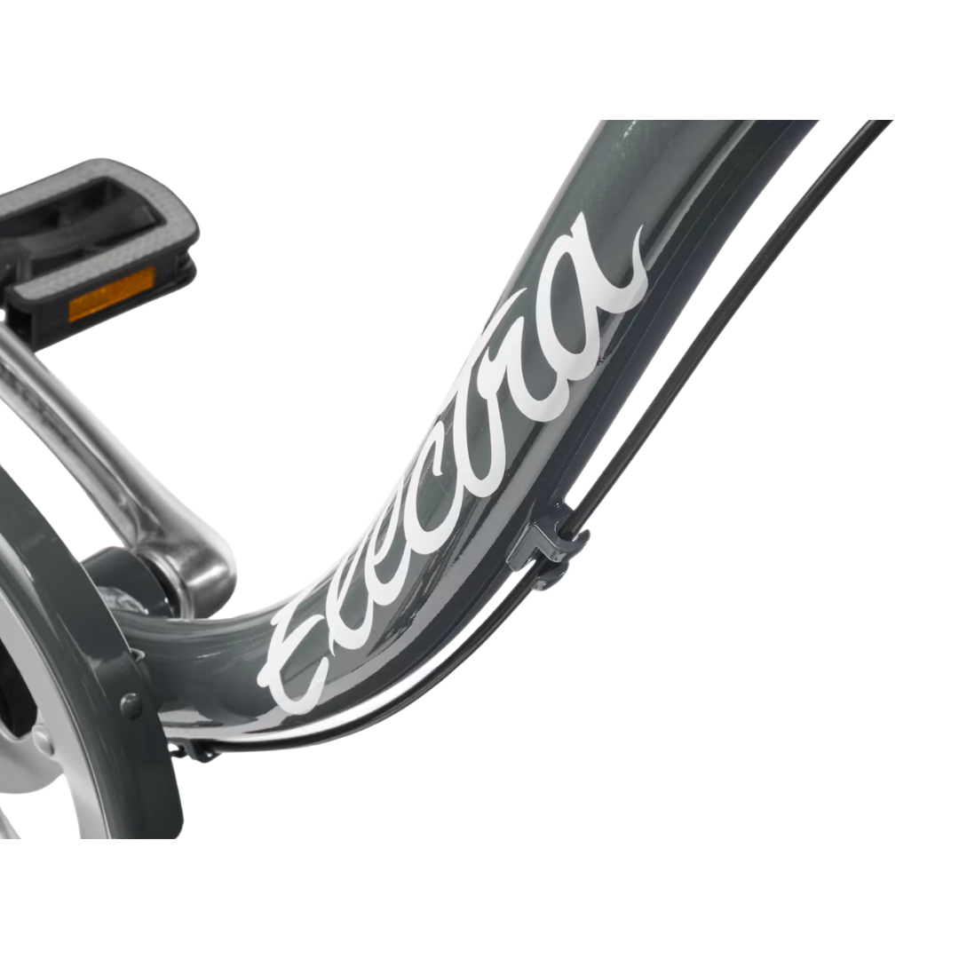 Electra Electra Cruiser 7D Step-Thru - Steel Grey Steel Grey 26" Bike Womens Cruiser