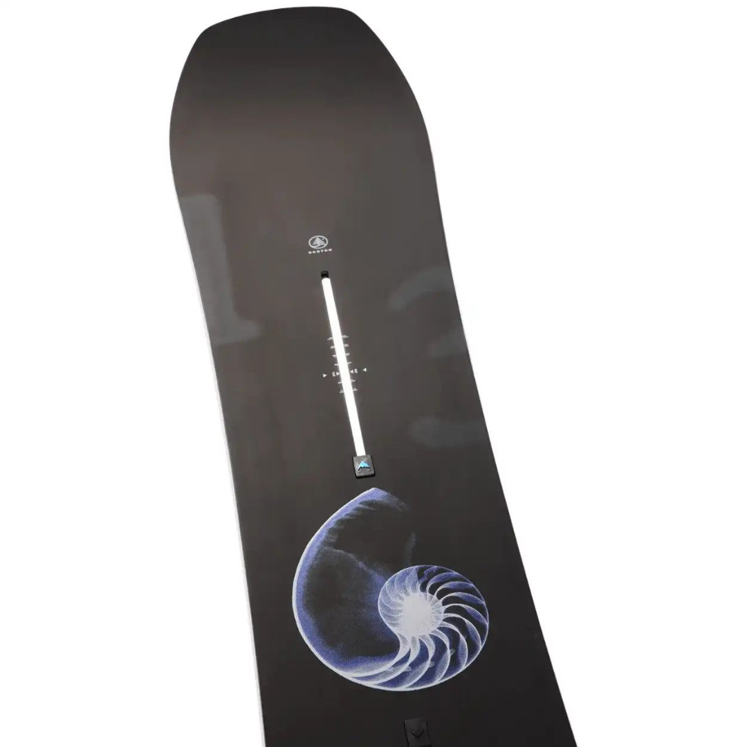 Burton Family Tree Hometown Hero Snowboard - X-Ray X-Ray 148 (244WW) Mens Snowboards