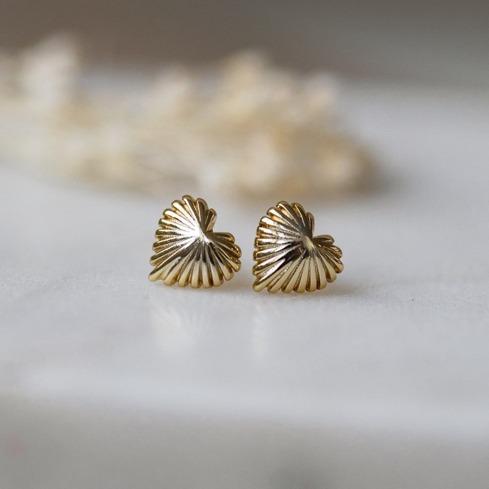 Glee Seashell Heart Studs