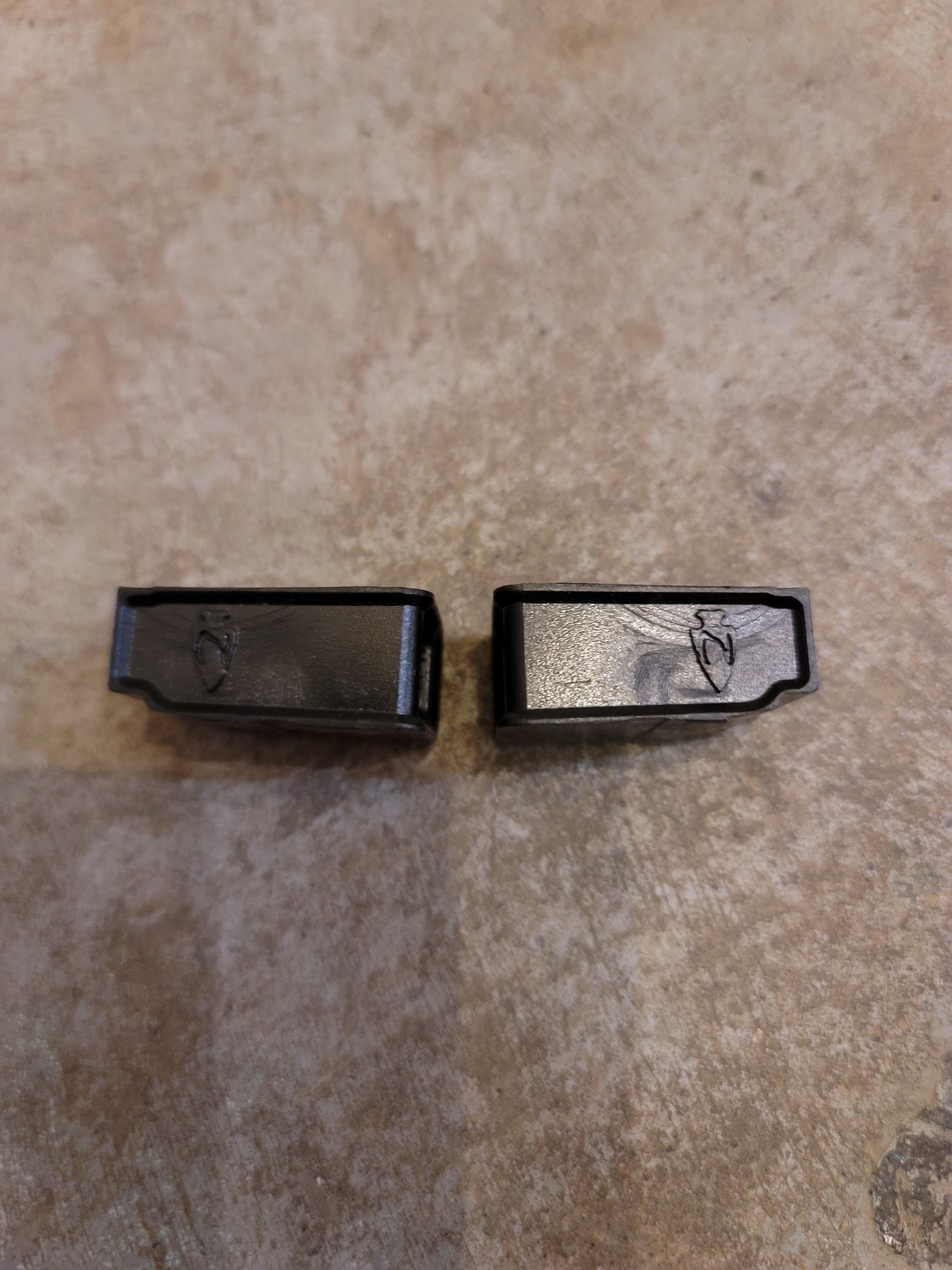 North Switchblade 5" - Tapón trasero de plástico negro