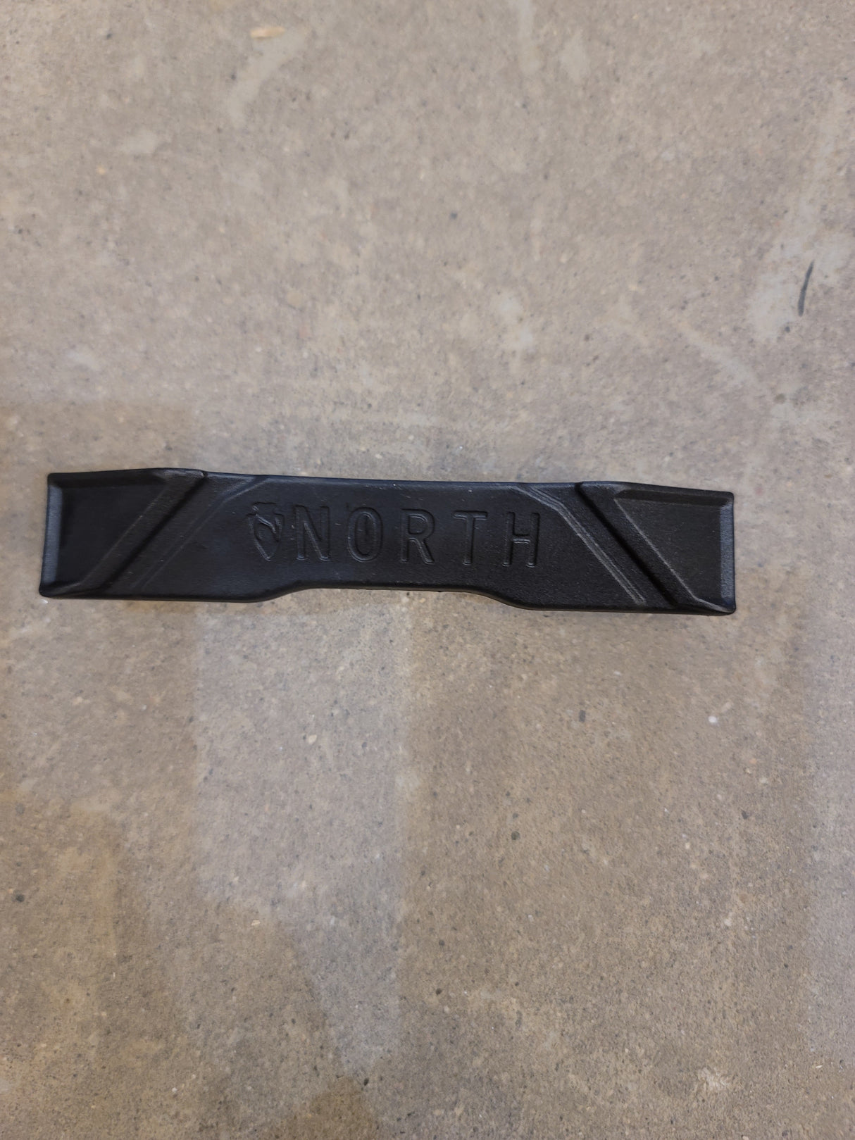 Navaja North Switchblade Nylon Negra - Placa frontal roma