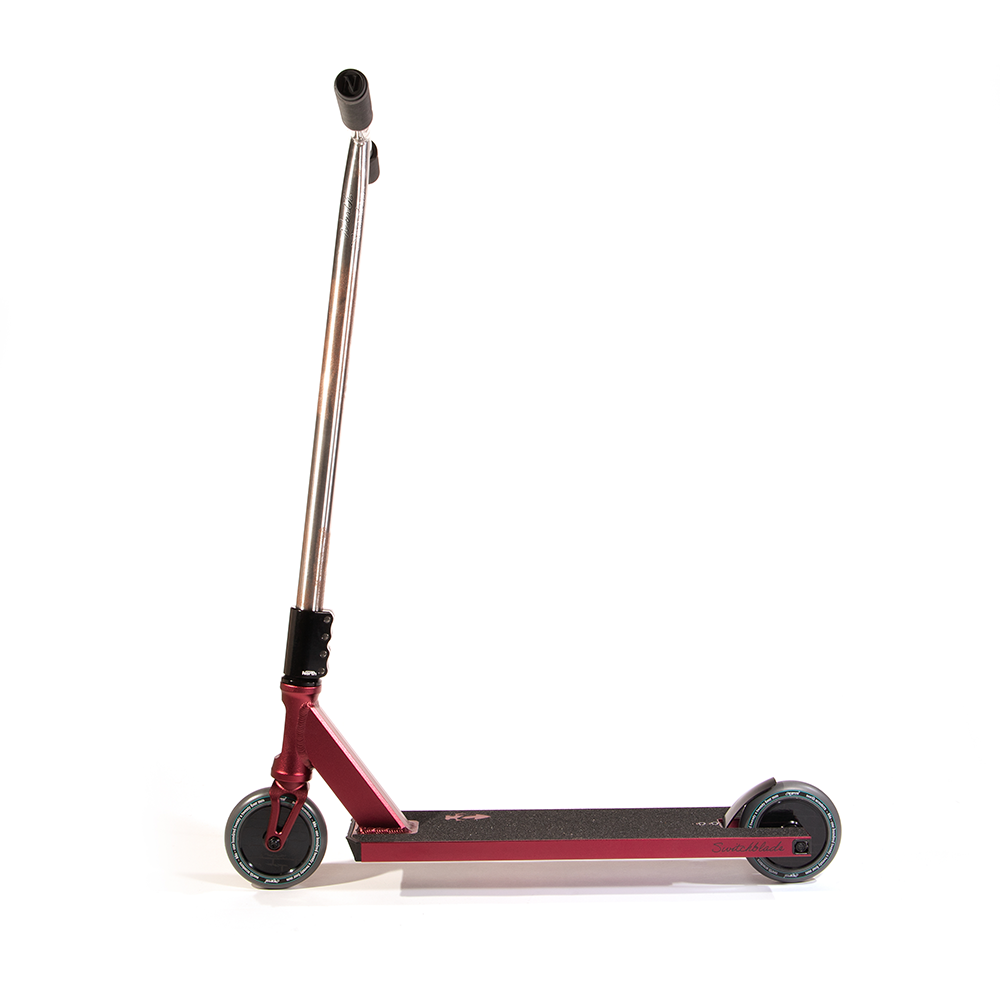 North Scooters North Switchblade Spring 2022 - Complete Scooter Black / Matte Black Scooter Completes