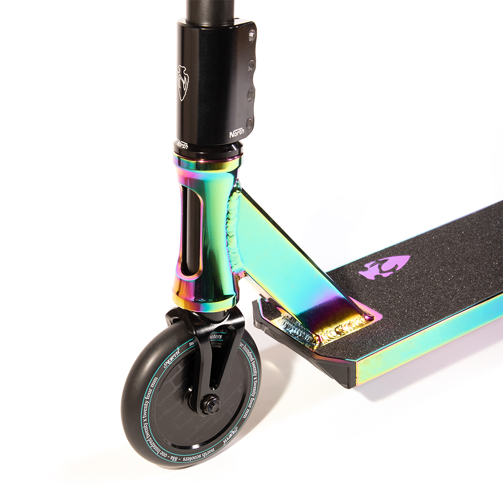 North Scooters North Switchblade Spring 2022 - Complete Scooter Black / Matte Black Scooter Completes