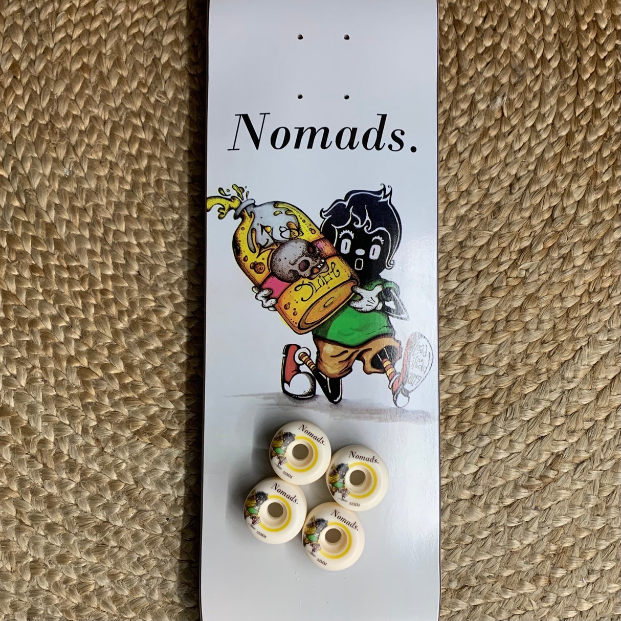 Patineta Nomads 2 Stain Ply