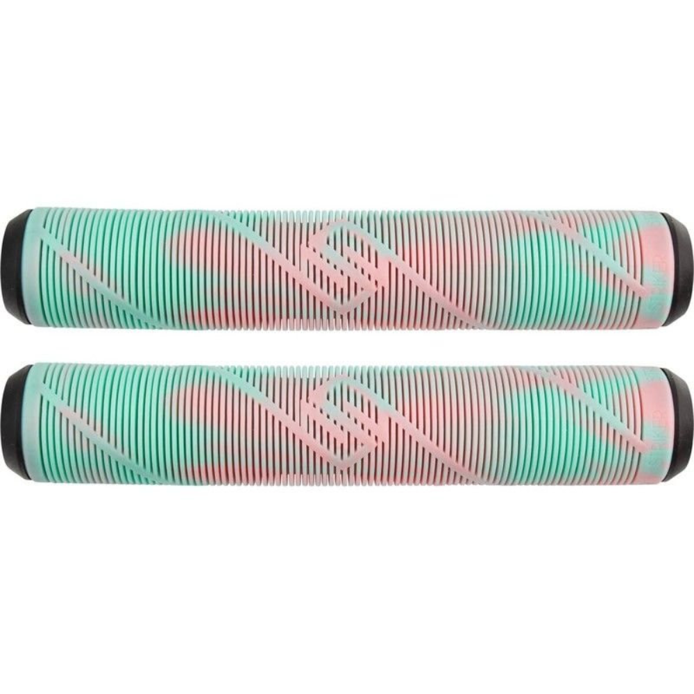 Striker Striker - Grips Black Scooter Grips