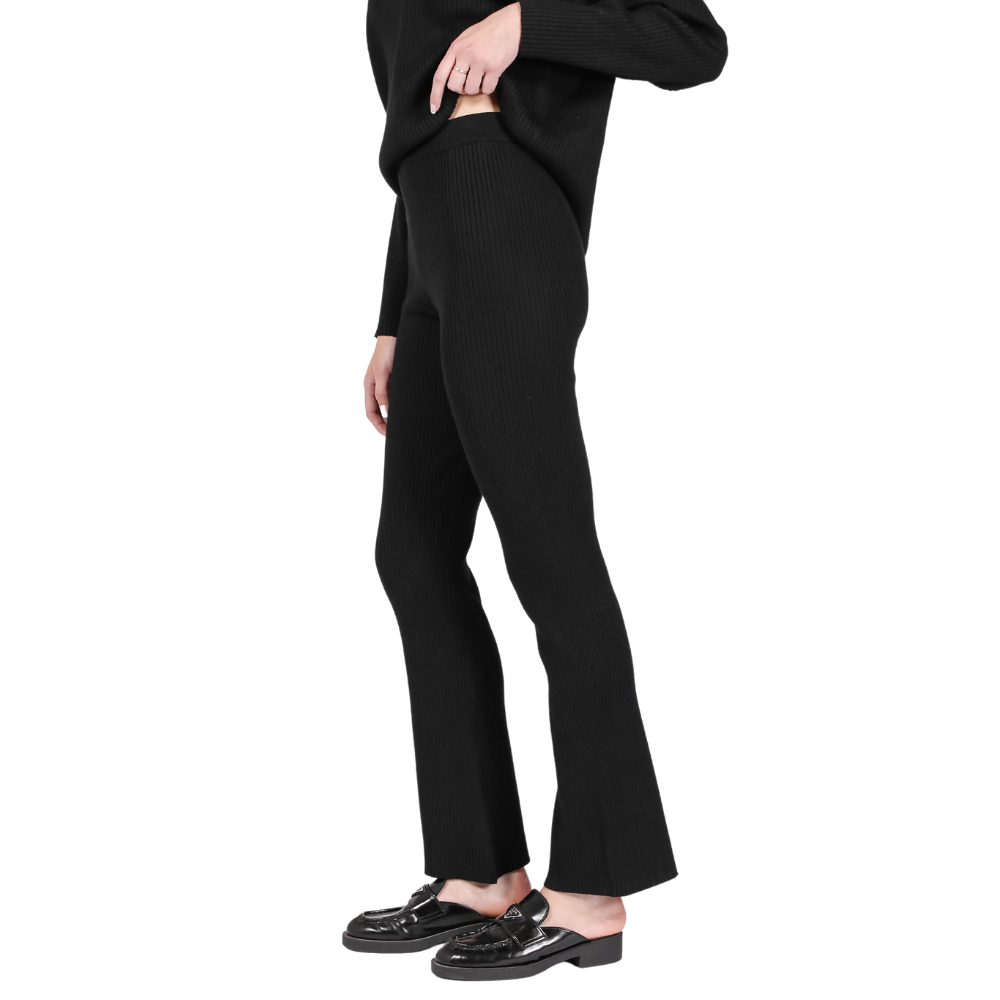 Brunette Le pantalon évasé côtelé