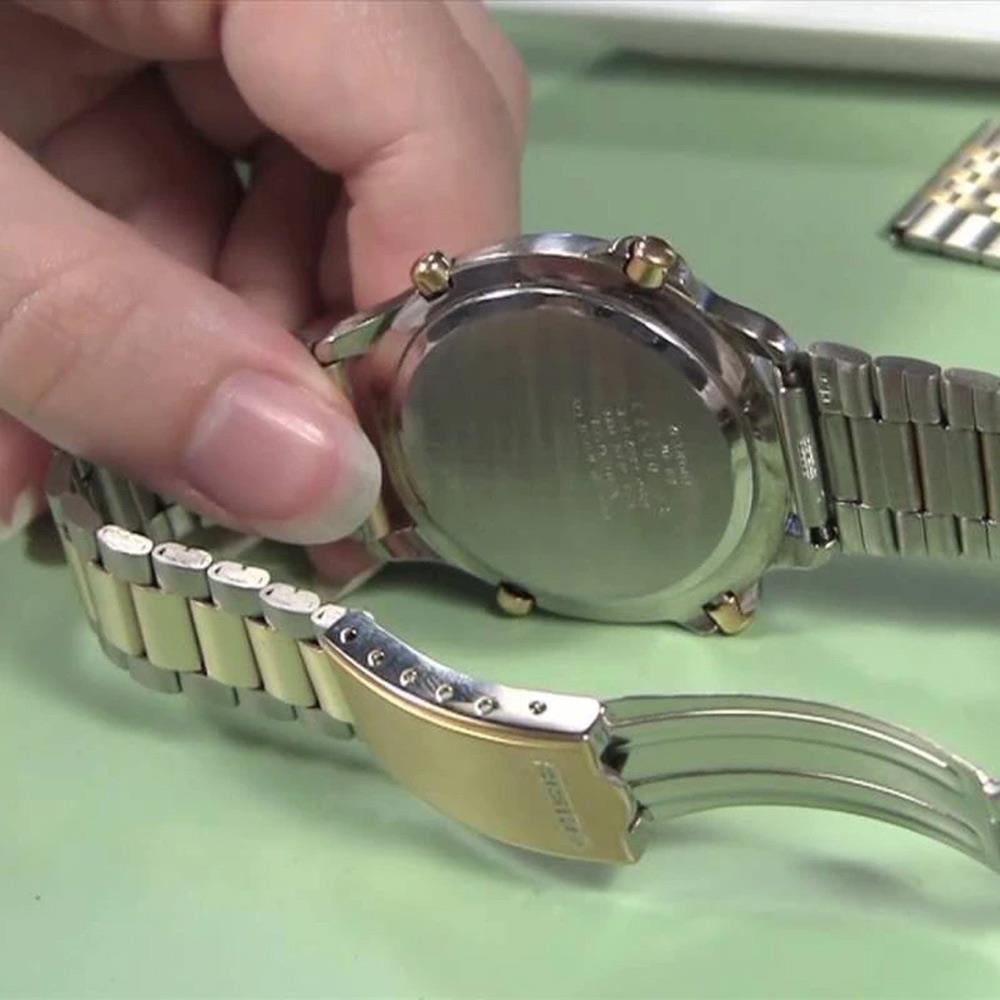 Mise au point complète de la montre avec remplacement de la batterie