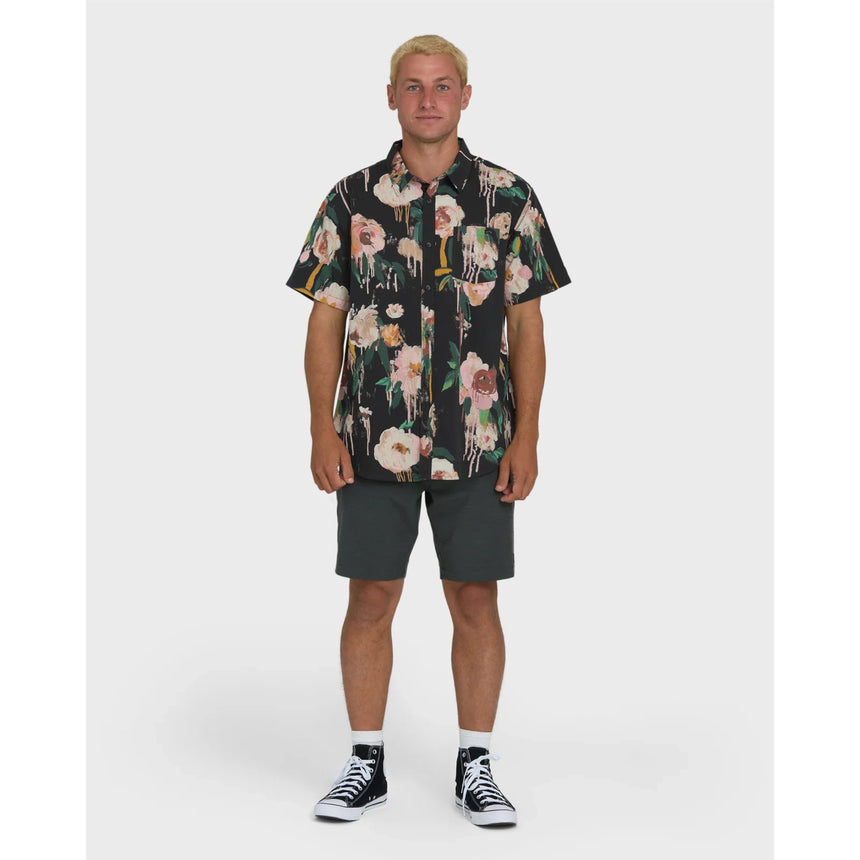 Billabong Billabong Men's Sundays Short Sleeve Woven Shirt - Black Black S Mens Button Up Short Sleeve Shirts