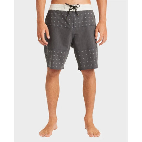Billabong Billabong Men's Tribong Low Tide 19" Boardshorts - Black Black 28 Mens Board Shorts