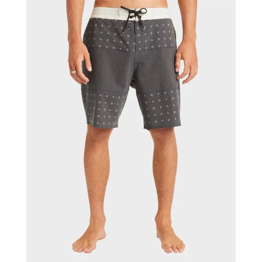 Billabong Billabong Men's Tribong Low Tide 19" Boardshorts - Black Black 28 Mens Board Shorts