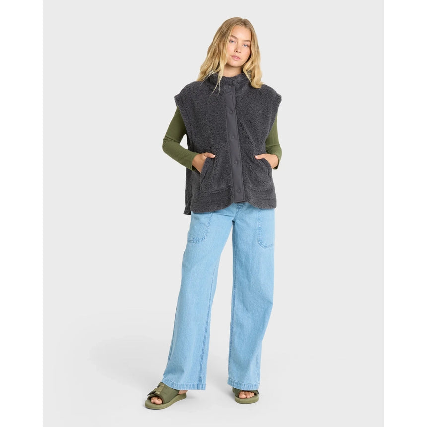 Billabong Billabong Women's Waver Sherpa Vest - Black Sands Black Sands XS Womens Pull Over Hoodies