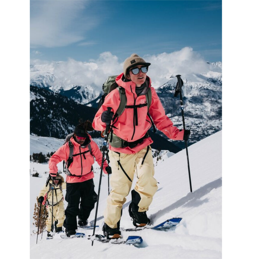 Burton Women's [ak] Kalausi GORE-TEX C-Knit 3L Bib Pants - Powder Mint