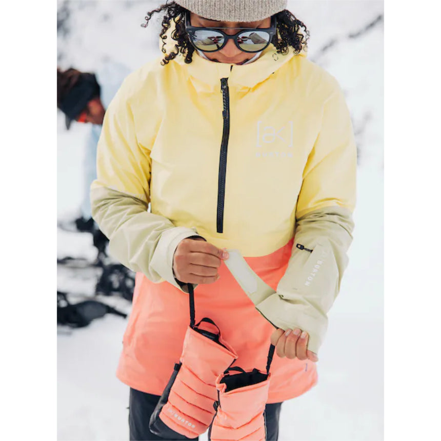 Burton Women's [ak] Kimmy GORE-TEX 2L Anorak Jacket - Buttermilk / Reef Pink / Mushroom