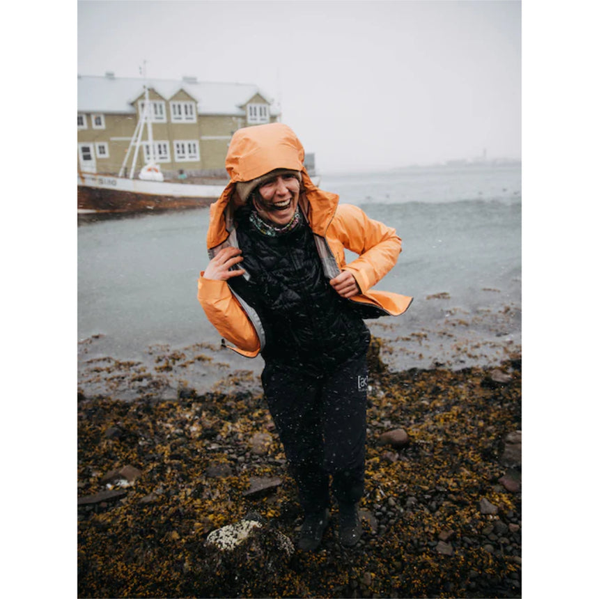 Burton Women's [ak] Surgence GORE-TEX 2L Jacket - Salmon Buff