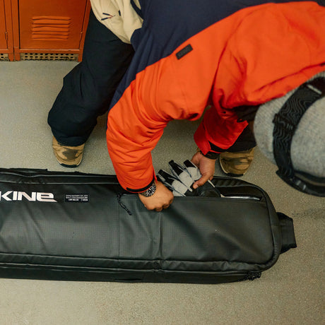 Dakine Dakine Low Roller Snowboard Bag - Dark Ephemera Dark Ephemera 157CM Snowboard Bags