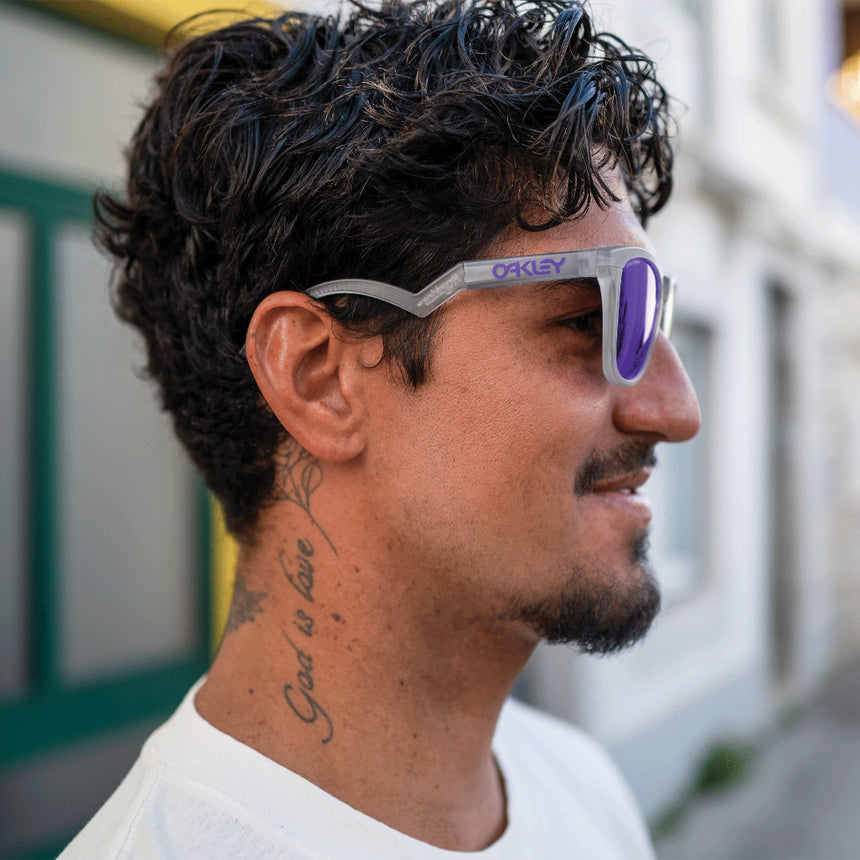 Oakley Frogskins Hybrid - Matte Trans Lilac/Clear/Prizm Violet Mens Sunglasses Lifestyle