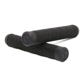 Native Scooters Native Emblem - Grips Black Scooter Grips