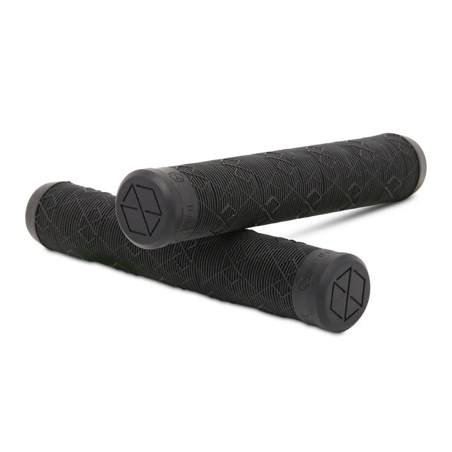 Native Scooters Native Emblem - Grips Black Scooter Grips