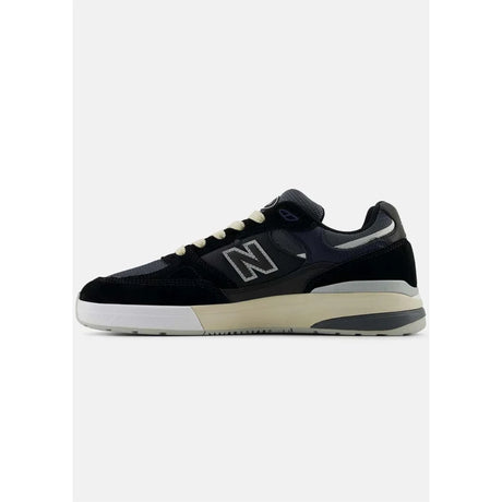 New Balance New Balance Men's NB Numeric Andrew Reynolds 933 Shoes - Black Navy Multi 8 Mens Skate Shoes 6 to 18