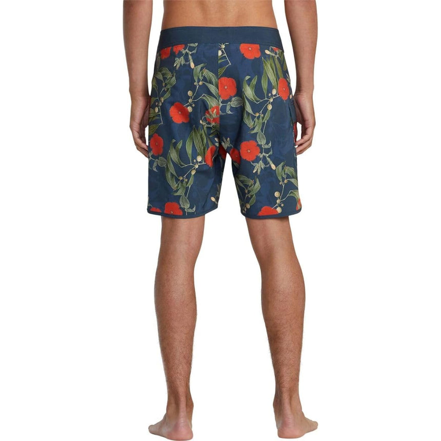 RVCA RVCA Men's Eastern Trunk 18" Black Floral 28 Mens Board Shorts