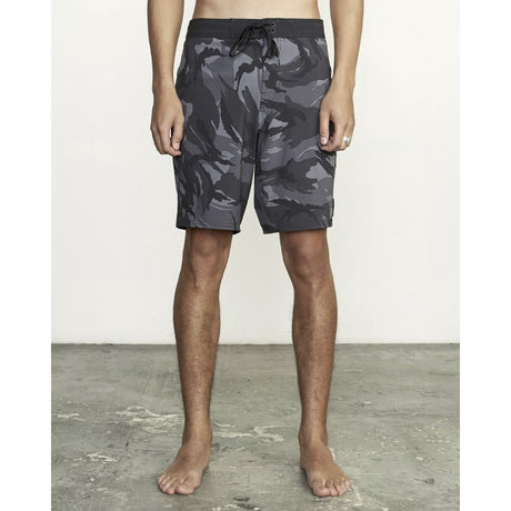 RVCA RVCA VA Print 19" Trunk Black Multi 28 Mens Board Shorts