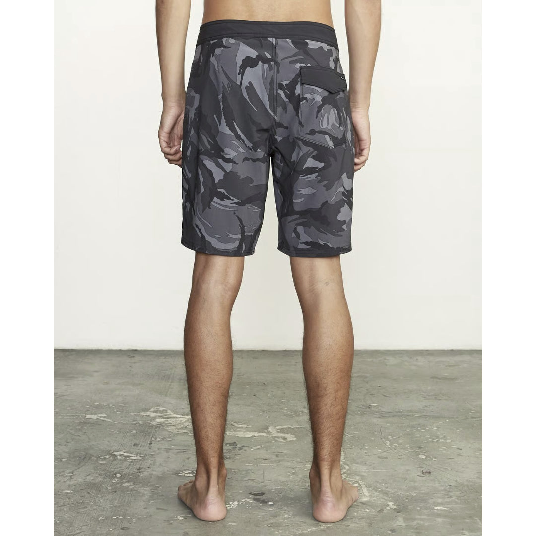 RVCA RVCA VA Print 19" Trunk Black Multi 28 Mens Board Shorts