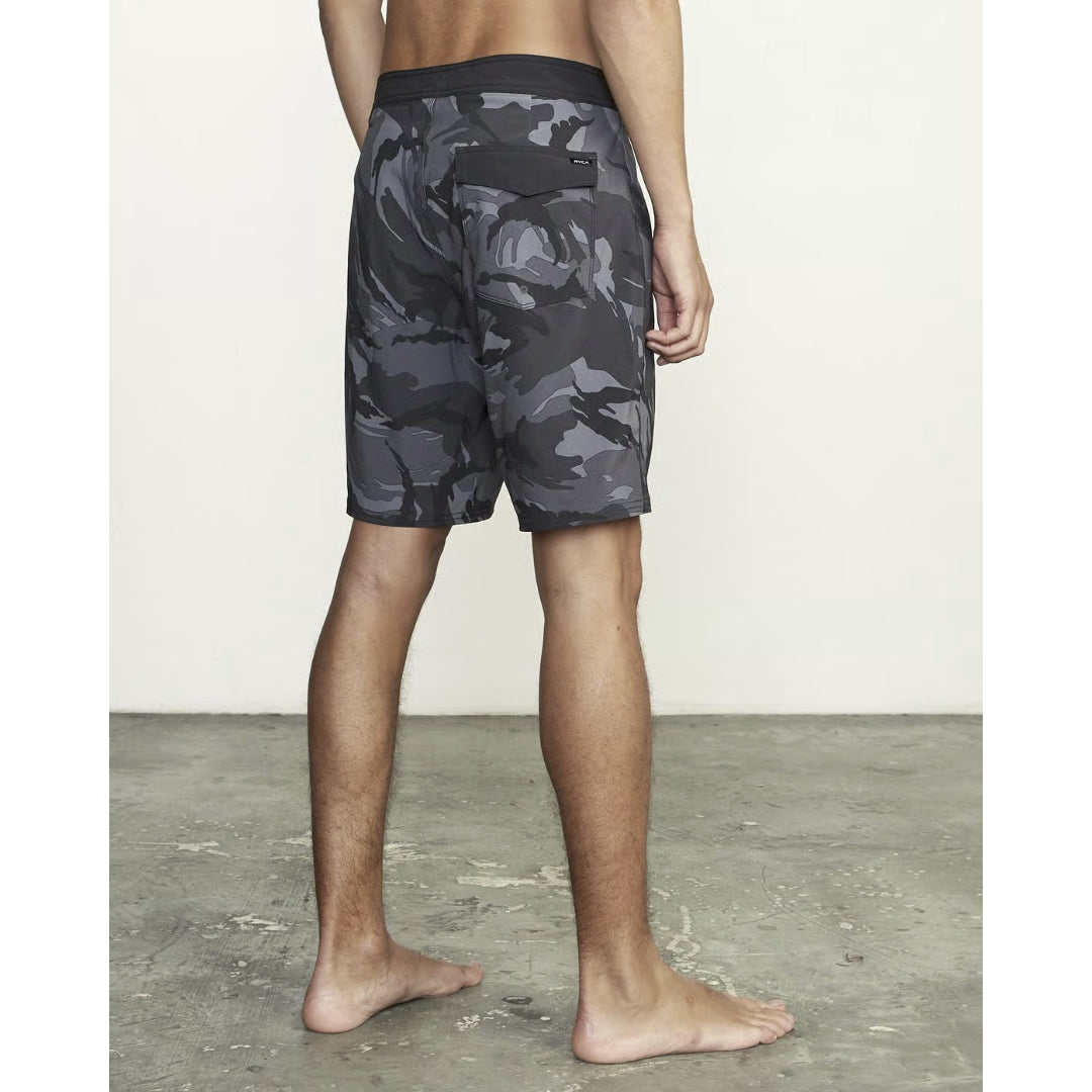 RVCA RVCA VA Print 19" Trunk Black Multi 28 Mens Board Shorts