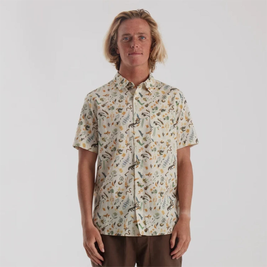 Roark Roark Men's Journey Short Sleeve Woven - Bendik Almond Paste Bendik Almond Paste S Mens Button Up Short Sleeve Shirts