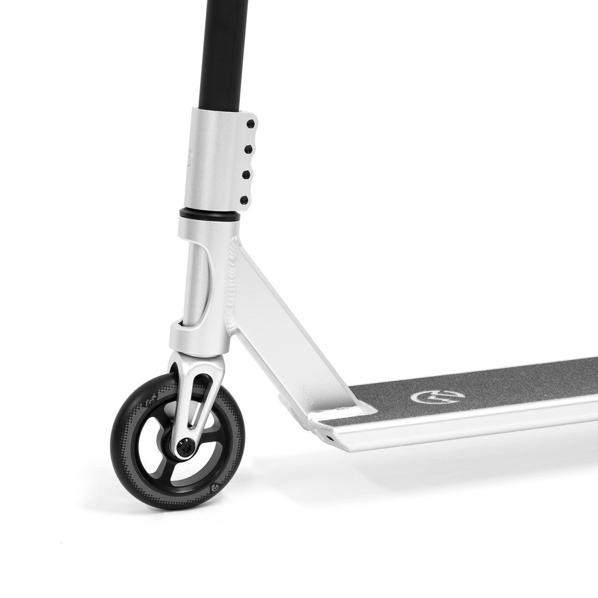 North Scooters North Satisfact 5.2" Complete - G7 Black / Black Scooter Completes