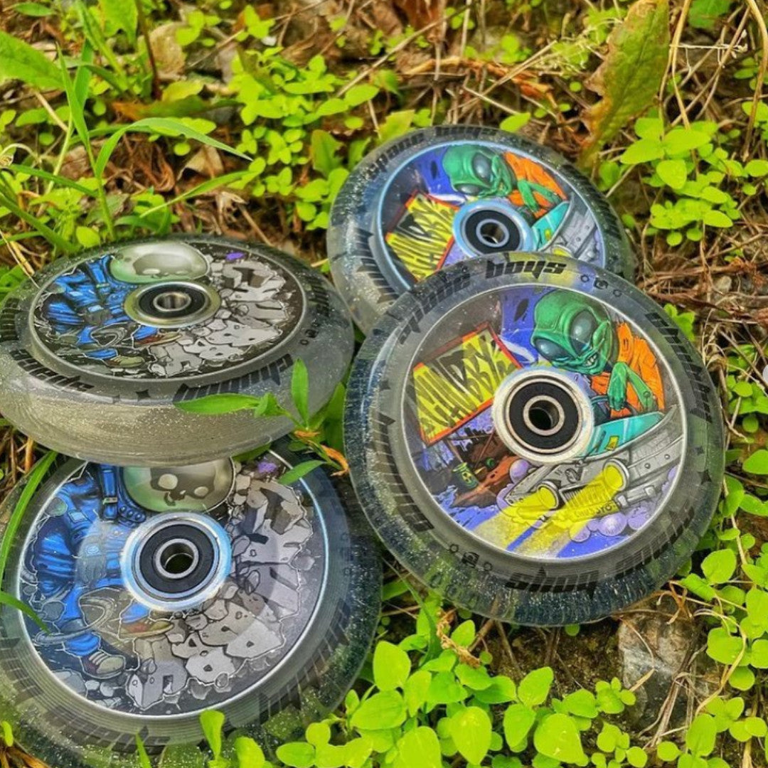 Chubby Spaceboys Astronaut Clear Glitter - Single Wheel