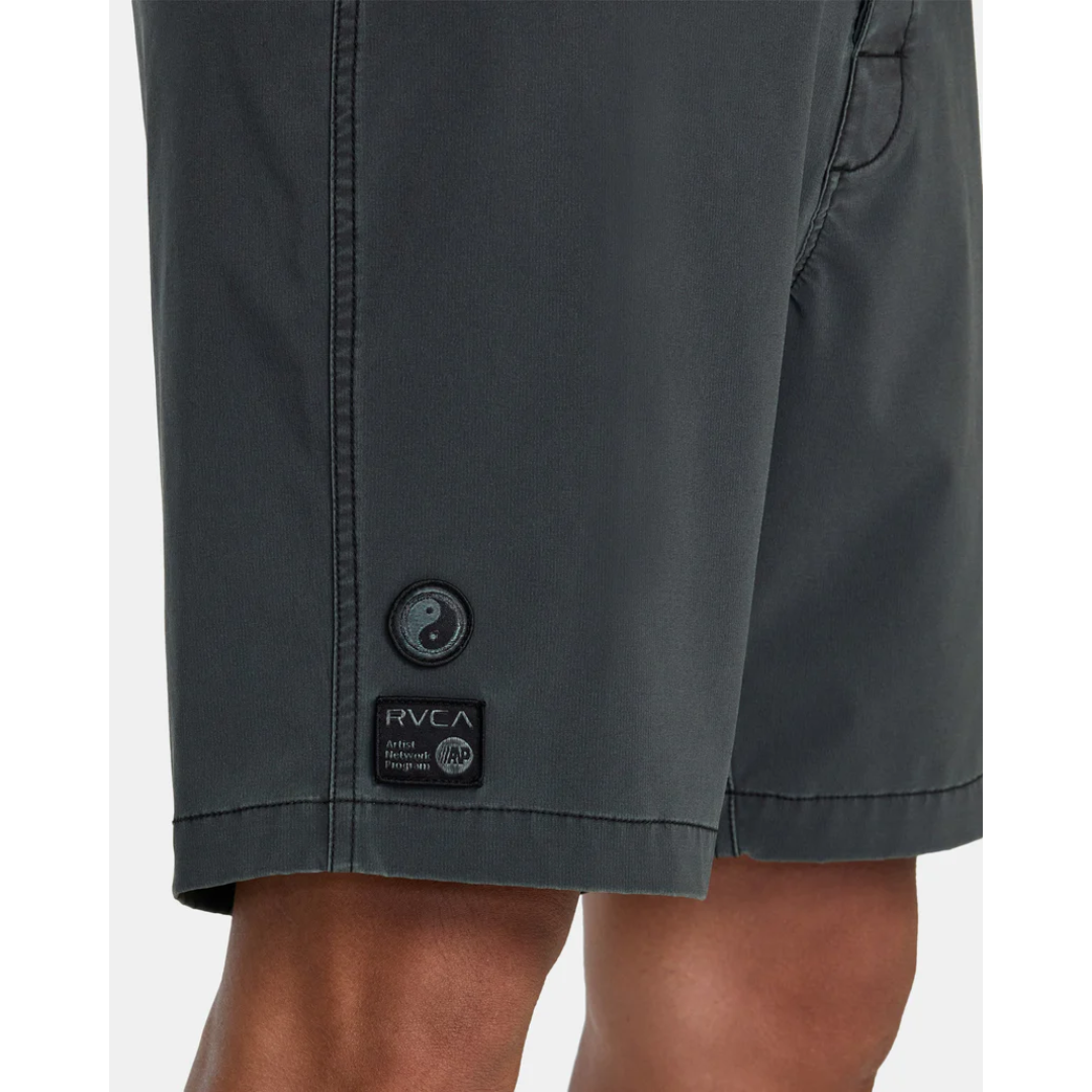 RVCA Men's Benji Skull Trunk