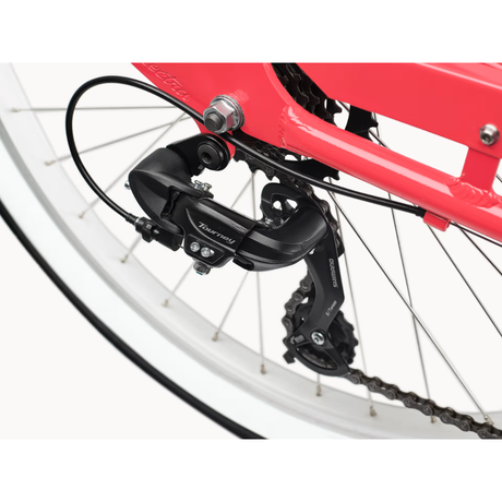 Electra Electra Cruiser 7D Step-Thru - Hibiscus Hibiscus 26" Bike Womens Cruiser