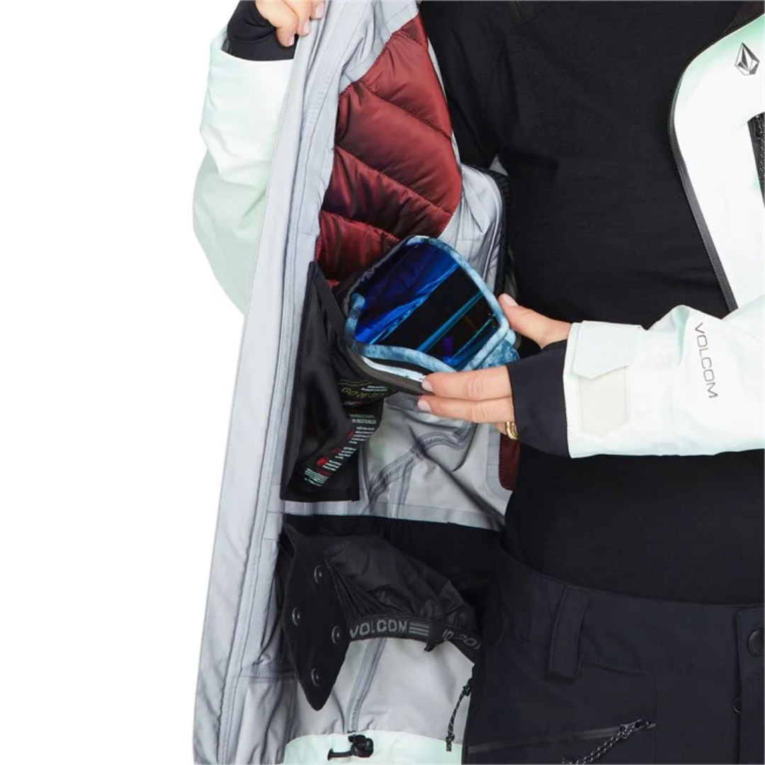 Volcom Women's NYA TDS INF Gore-Tex Jacket