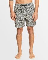 Quiksilver Men's Remade Mix Volley 17NB Shorts