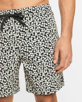 Quiksilver Men's Remade Mix Volley 17NB Shorts