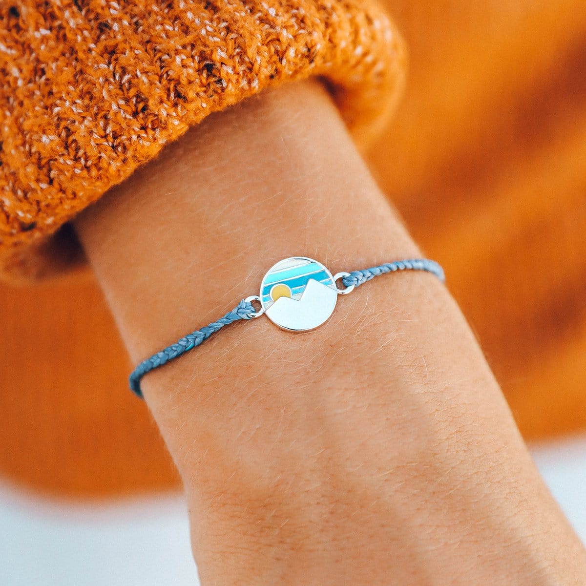 Pura Vida Twin Peaks Gold Bracelet