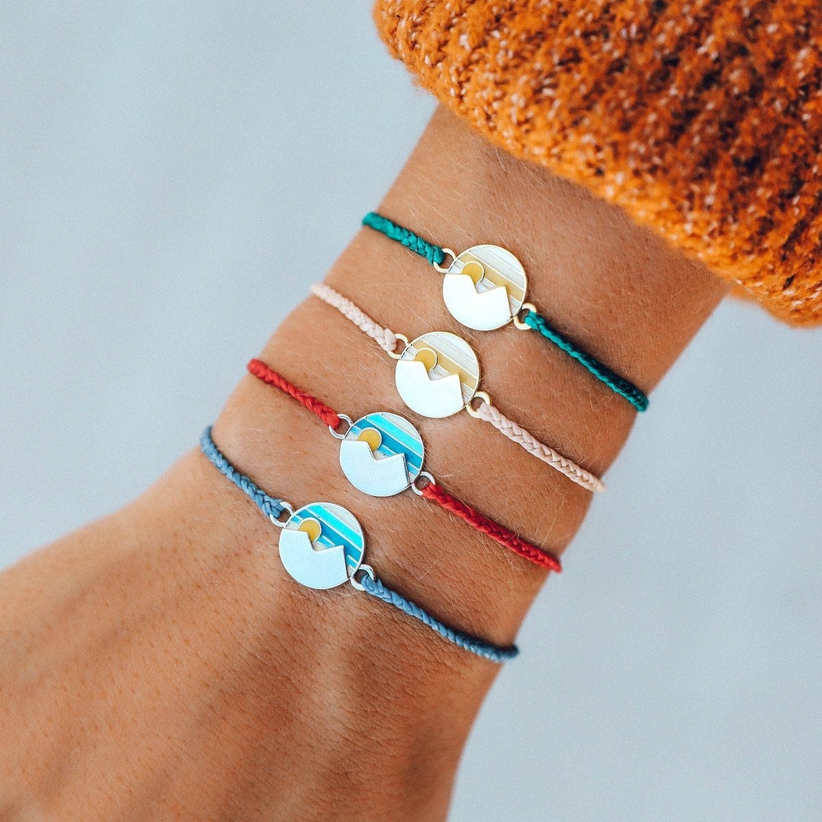Pura Vida Twin Peaks Gold Bracelet