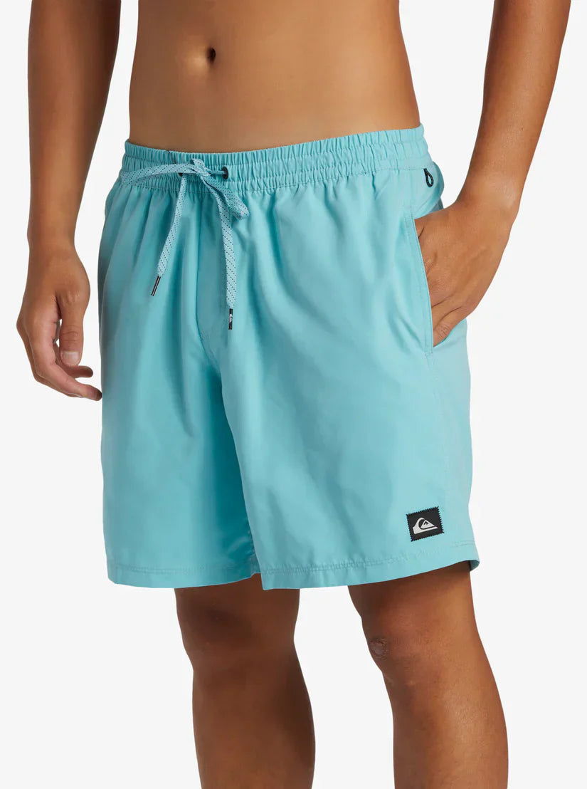 Quiksilver Quiksilver Men's Everyday Solid Volley 17" Marine Blue S Mens Elastic Swim Trunks