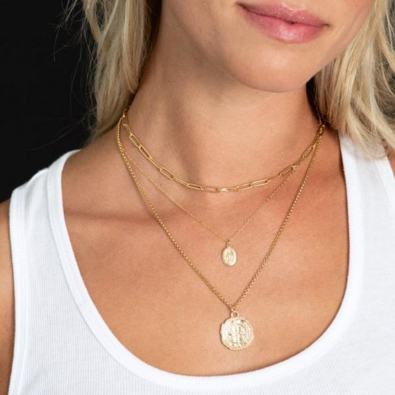 Carden Avenue - Petite Golden Medallion Necklace